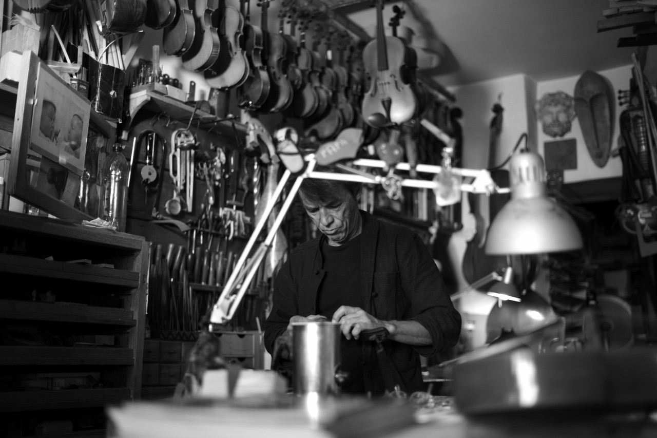 Maître Le Gouic luthier à Marseille