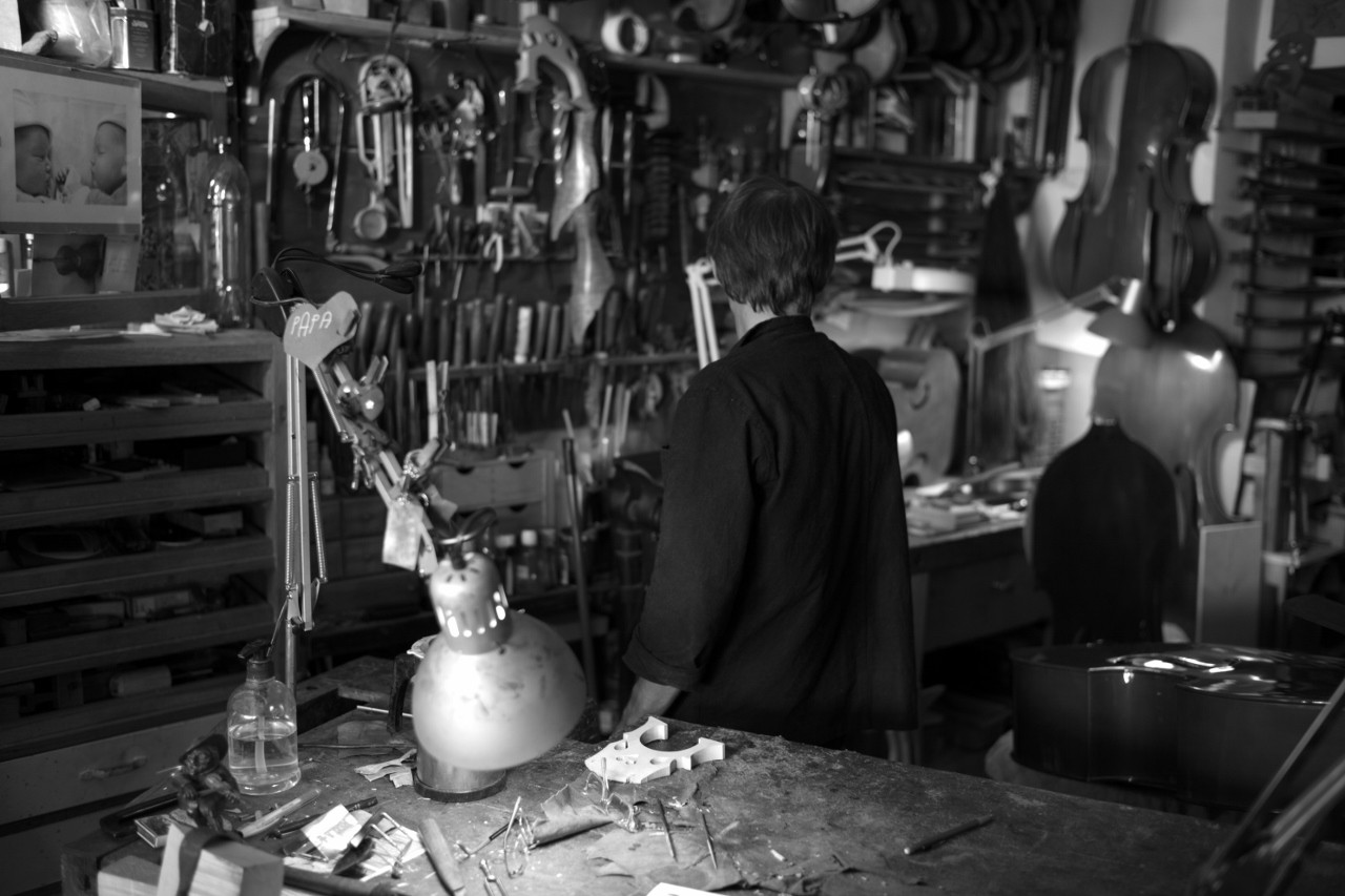 Maître Le Gouic luthier à Marseille