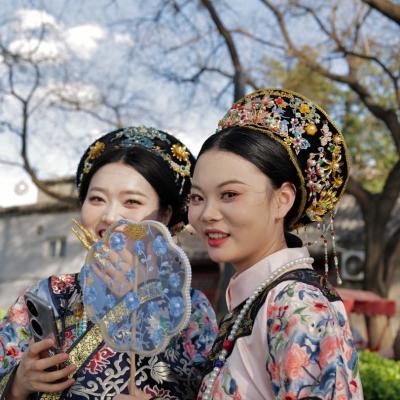 Chinoises dans la rue - Shangaï/Pékin... les 